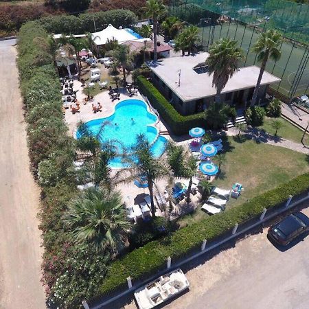 Il Geranio - Resort & Suites Acquedolci Extérieur photo