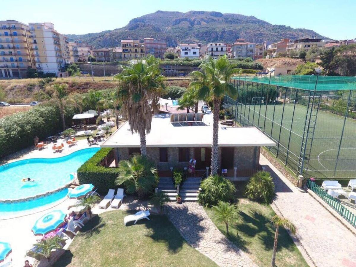 Il Geranio - Resort & Suites Acquedolci Extérieur photo